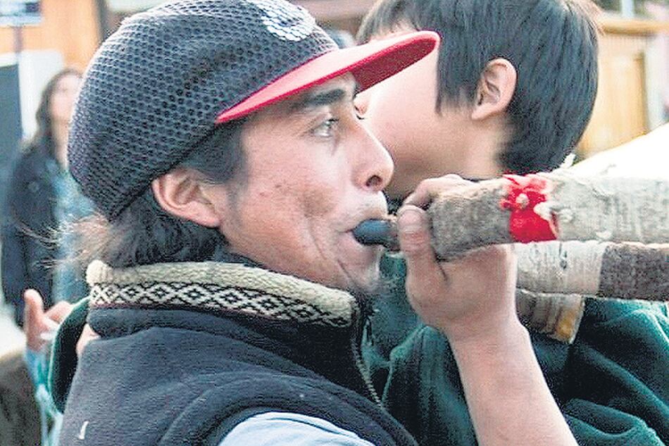 Algunos medios insisten en hablar de un supuesto enfrentamiento entre los prefectos y los mapuches.