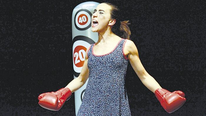 La obra Los golpes de Clara participa de Marzo, Mujer y Memoria, un ciclo que se propone trazar un puente entre dos fechas: 8M y 24M.