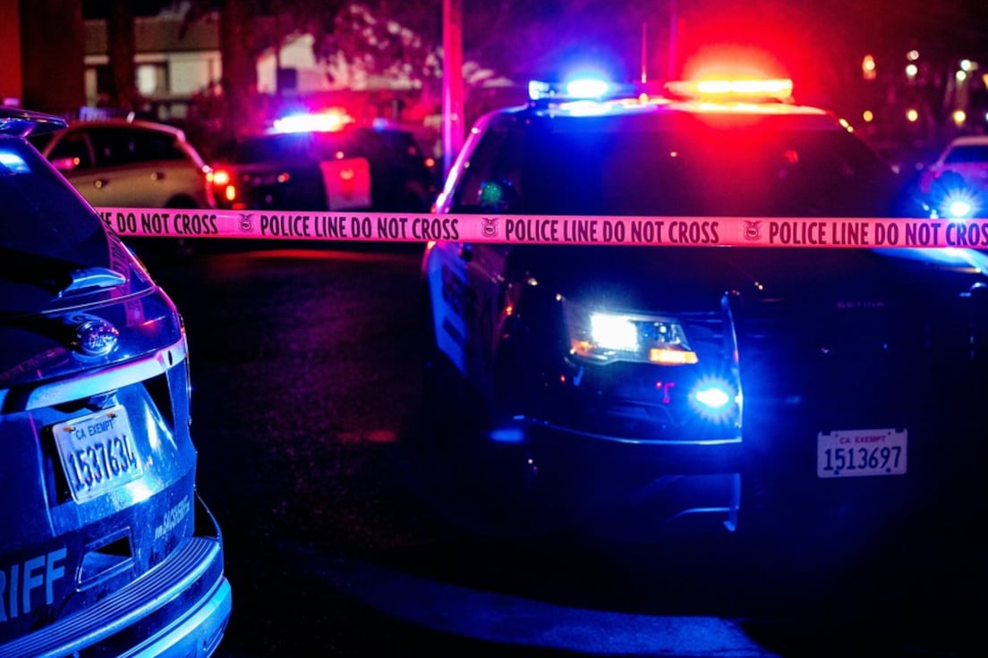 El ataque ocurrió en una zona de bares y restaurantes de la ciudad de Sacramento, capital del Estado de California.