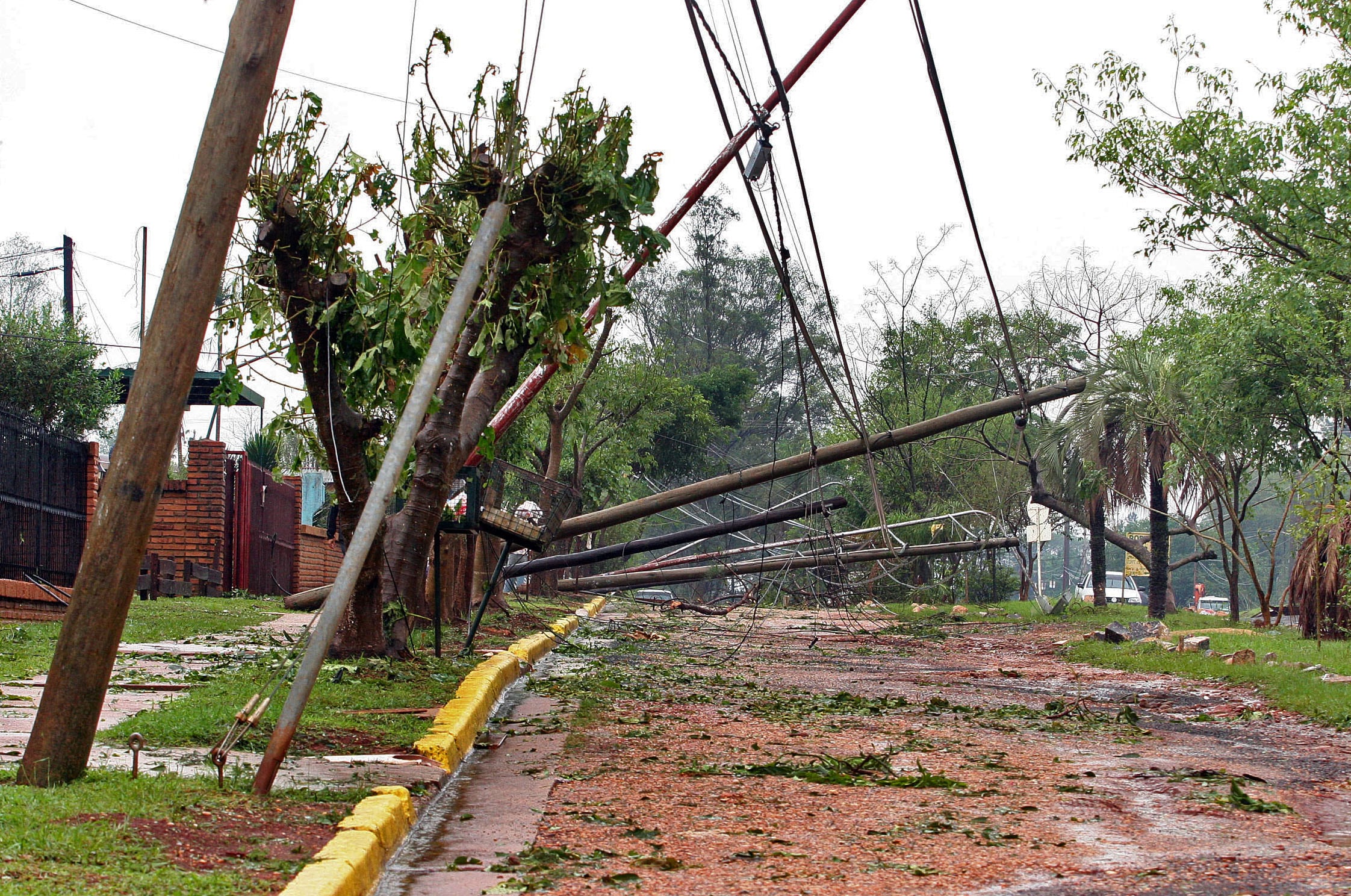Varias provincias están bajo alerta del SMN por tormentas fuertes.