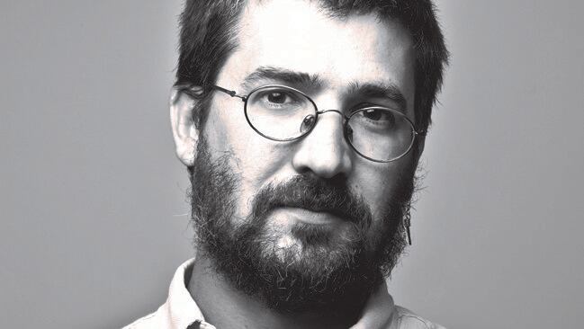 Salvador Biedma, creador del personaje teen la chica Magnasco, en "Siempre empuja todo" (foto: Nora Lezano).