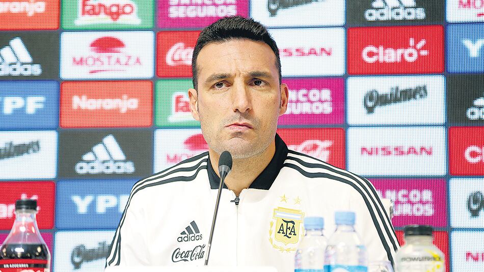 Lionel Scaloni, ex campeón del mundo Sub-20, ayer en Ezeiza.