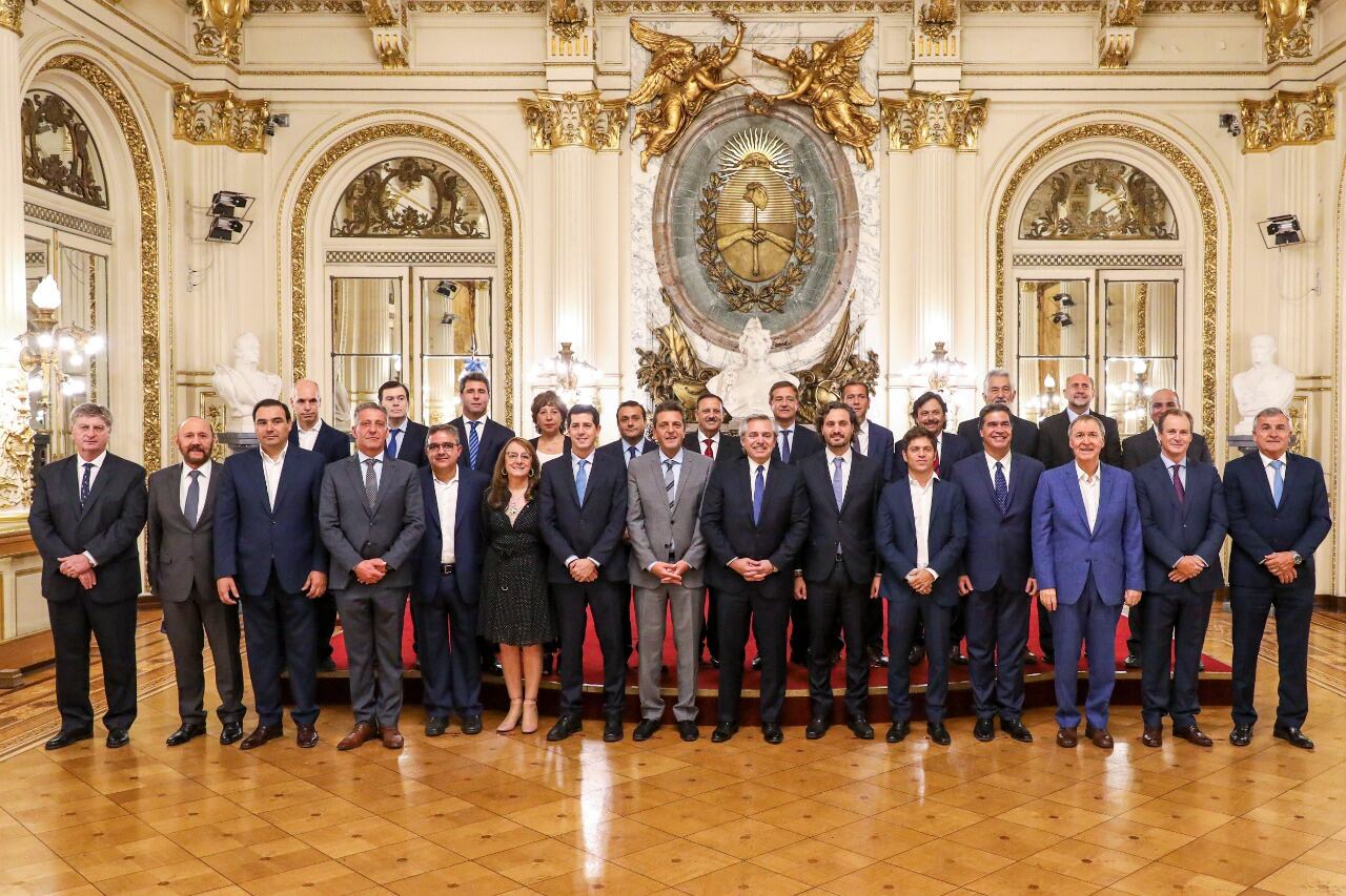 Alberto Fernández volverá a recibir este lunes a los gobernadores. Con dos ausencias justificadas (La Pampa y San Luis) y otra, no tanto (CABA)