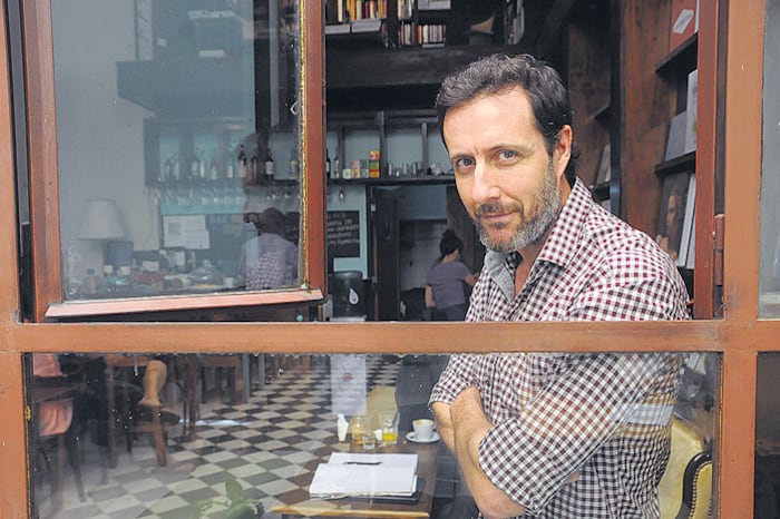 Después de muchas vueltas en la vida, en 2010 Laborde decidió que quería dedicarse a la literatura.