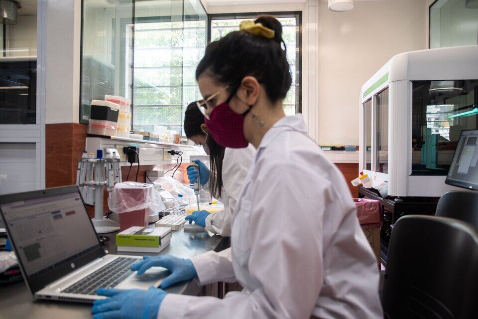 El séptimo caso de viruela símica en el país es un argentino de 34 años que reside en Dinamarca y se encuentra de visita en la provincia de Buenos Aires (Foto: Télam).