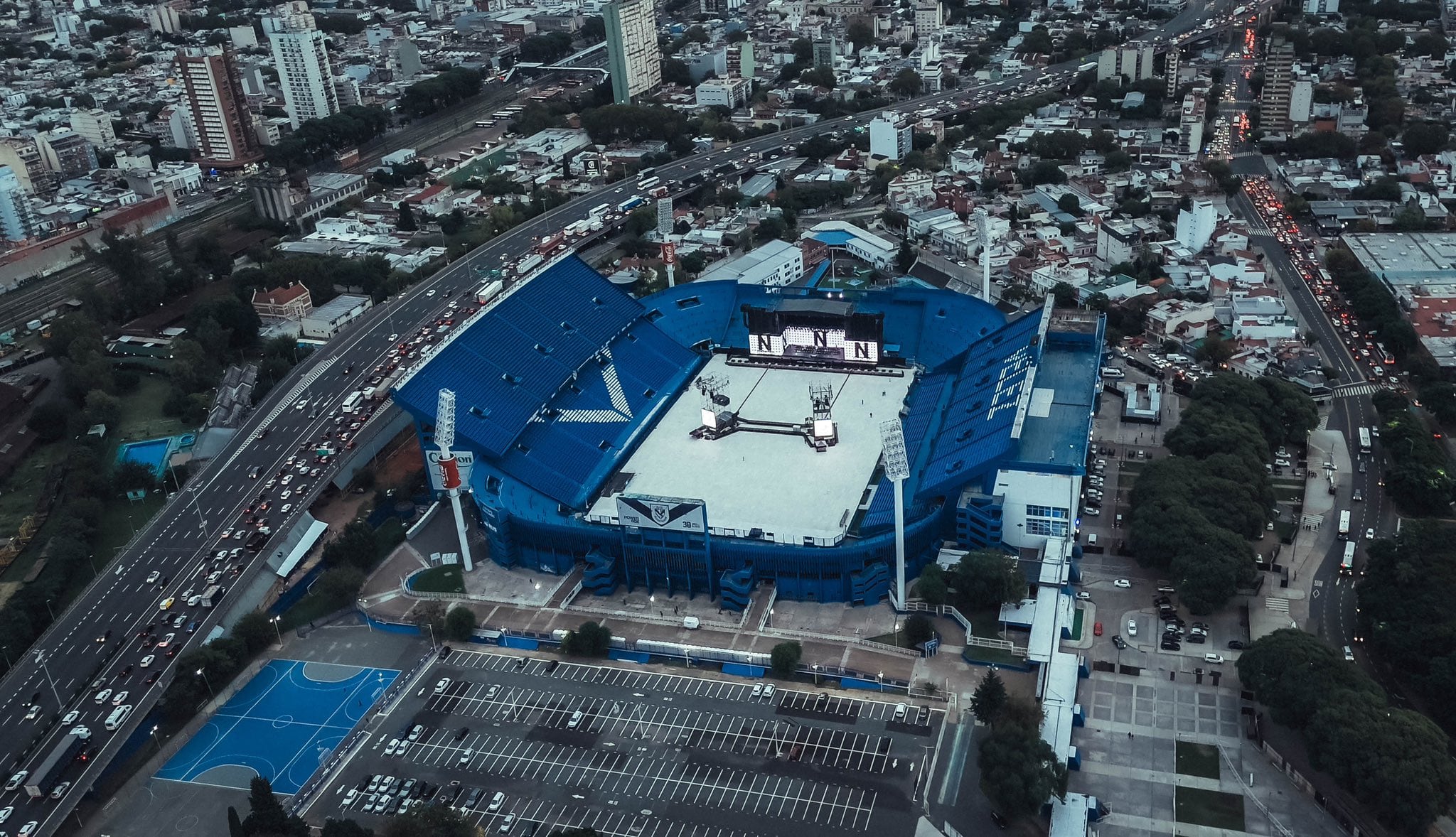 Las inclemencias del tiempo obligaron a cancelar el show de NTVG en Vélez. Imagen: @ntvgoficial.