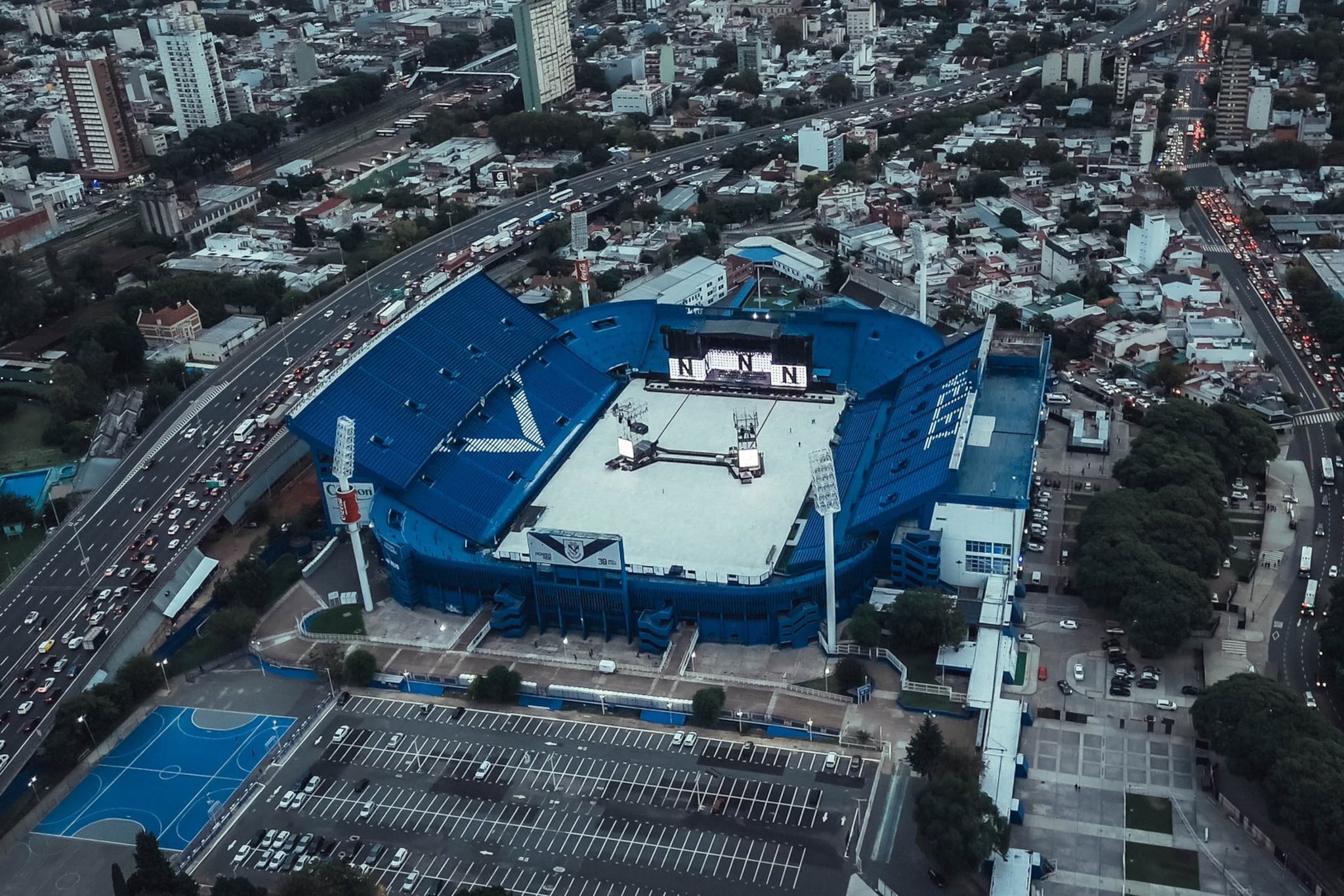 Las inclemencias del tiempo obligaron a cancelar el show de NTVG en Vélez. Imagen: @ntvgoficial.