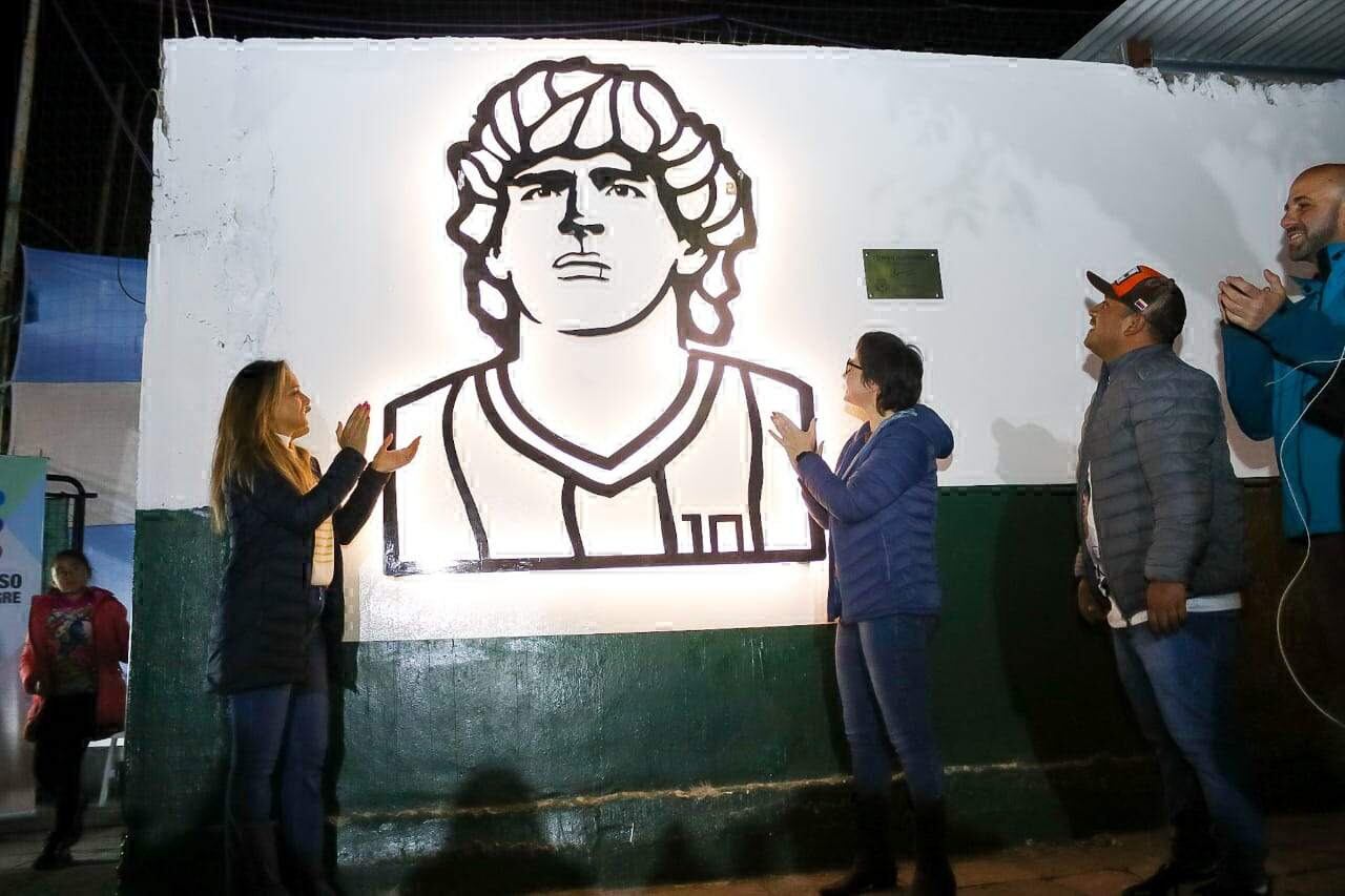 La obra "Diego Iluminado", del artista Alejandro Marmo.