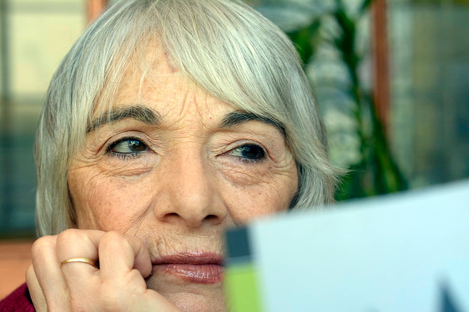 María Lanese ha publicado diez libros de poemas, canta y es gestora cultural.