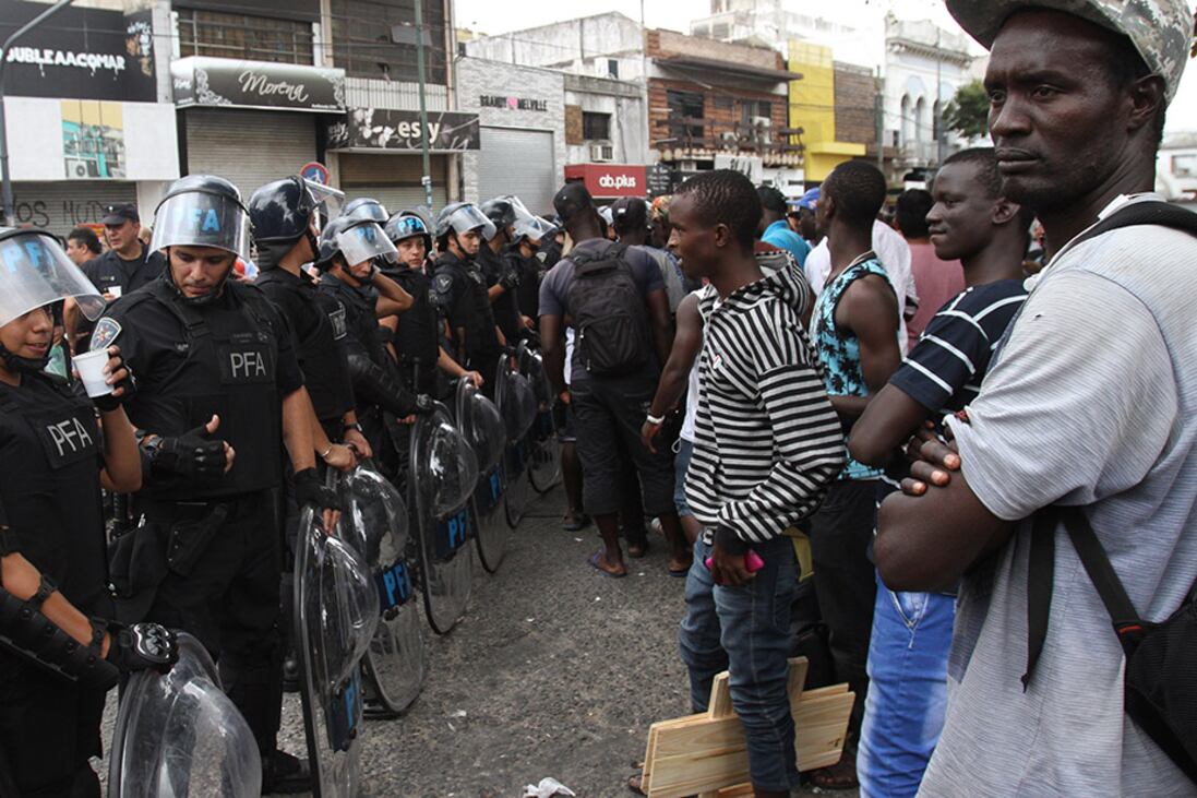 El foco estuvo puesto en las fuerzas de seguridad y en la violencia sobre los migrantes africanos.