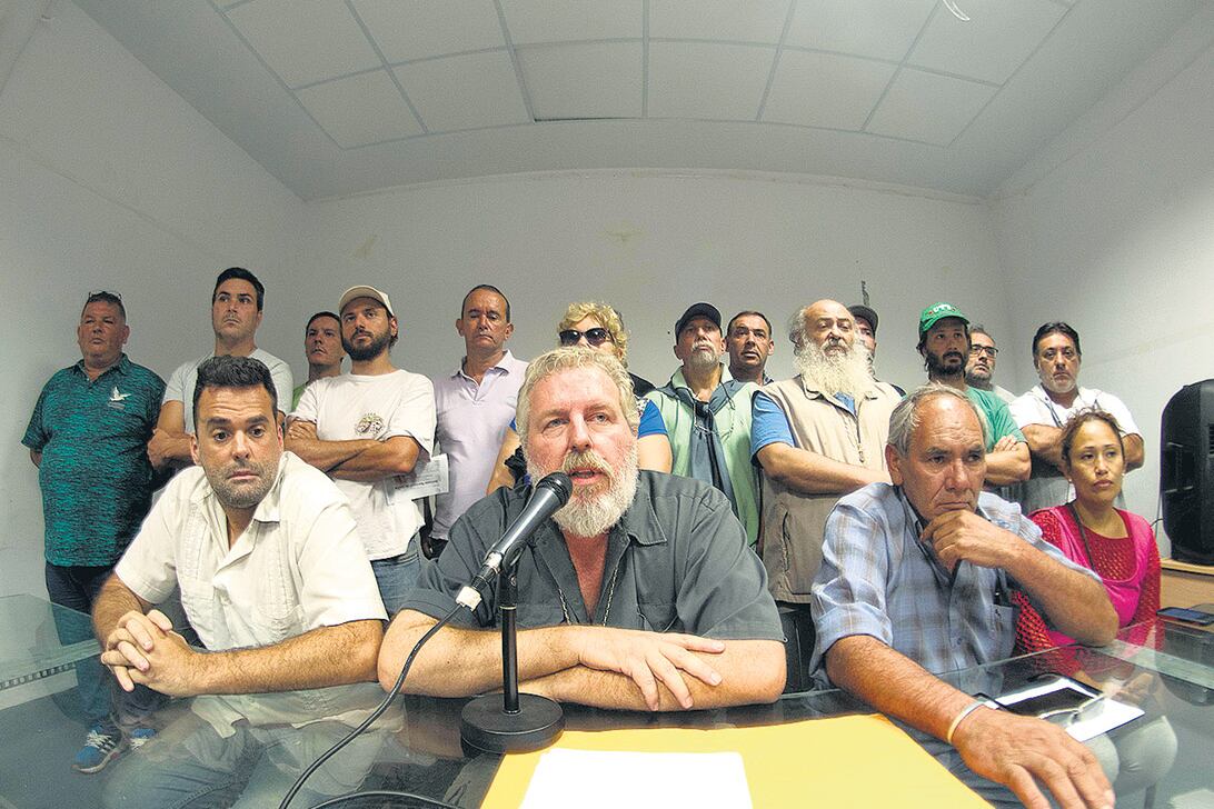 Los movimientos sociales realizaron ayer una conferencia de prensa donde cuestionaron duramente la política económica.