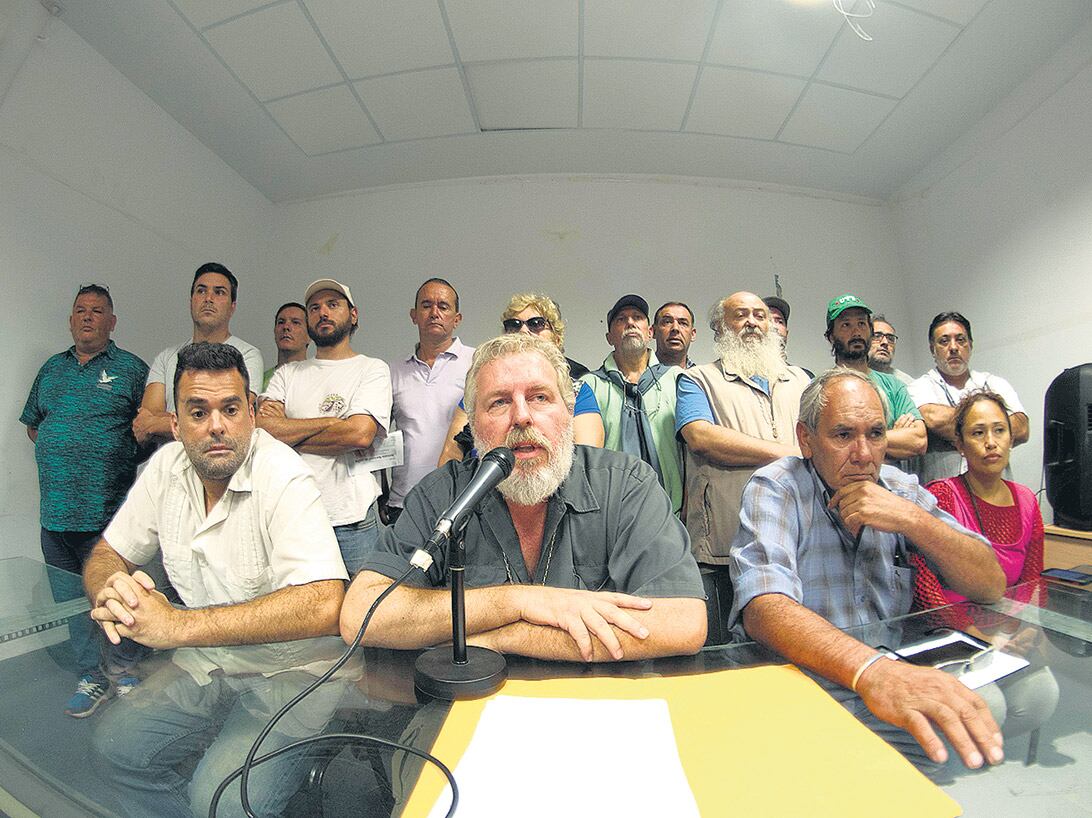 Los movimientos sociales realizaron ayer una conferencia de prensa donde cuestionaron duramente la política económica.