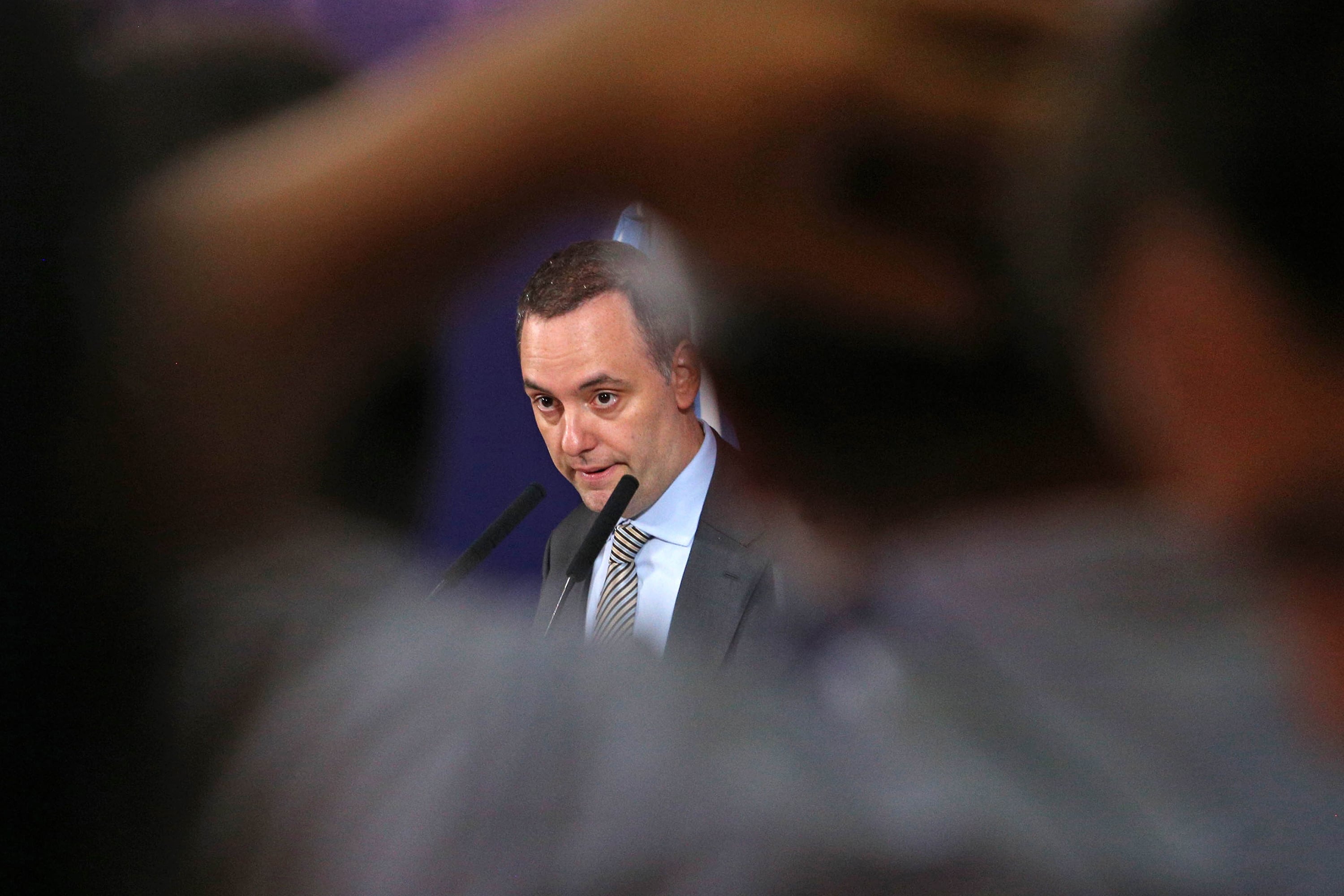 Adorni incumplió su promesa de campaña y firmó su renuncia a la Legislatura - Image 2