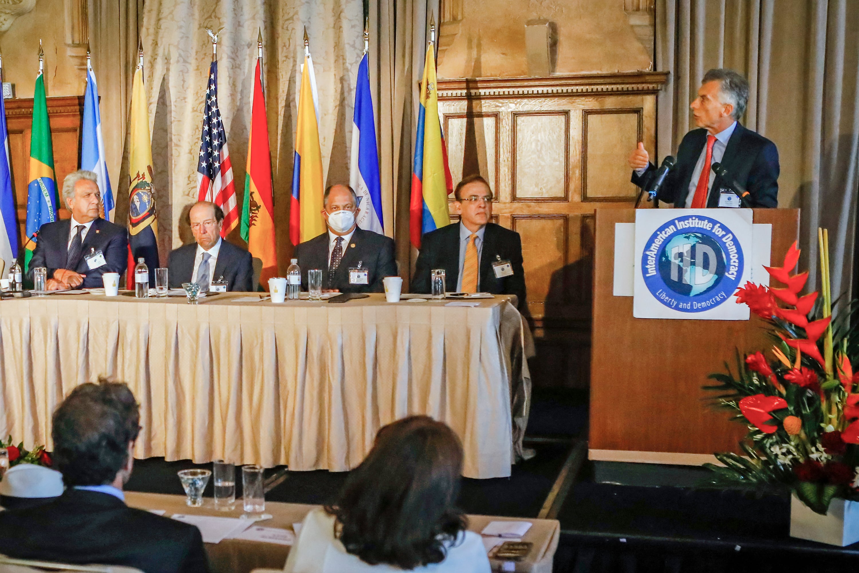 Mauricio Macri ante un auditorio ultraderechista en Miami.