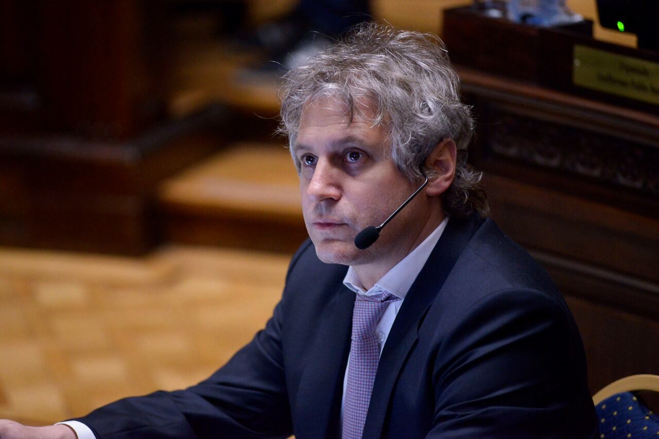 Miguel tuiteó y quedó expuesto. 