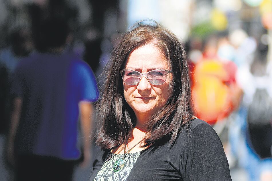 Después de 42 años, Patricia Sagaute pudo dar con los restos de su padre.