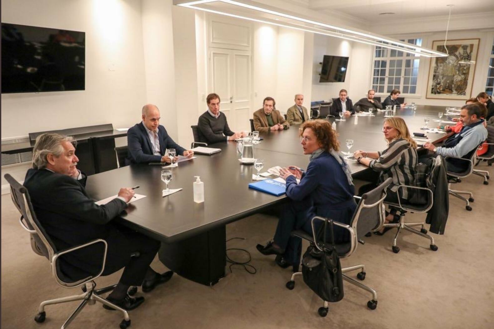 Reunión de Alberto Fernández y Horacio Rodríguez Larreta sobre los chicos y el futuro escolar.