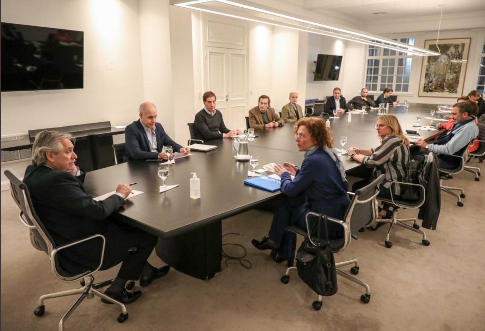 Reunión de Alberto Fernández y Horacio Rodríguez Larreta sobre los chicos y el futuro escolar.