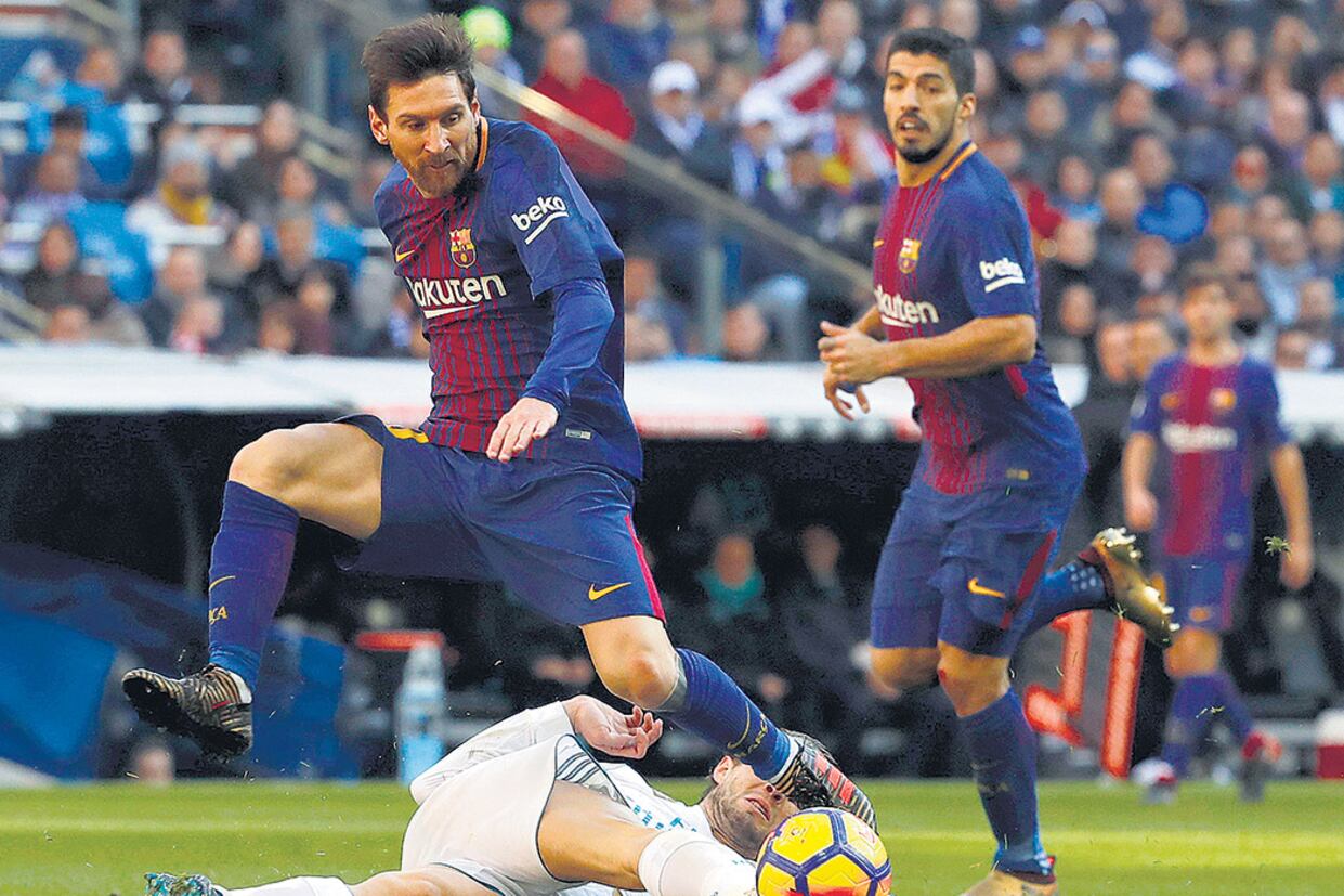 Messi se destacó en el derby y terminó el año como máximo goleador.