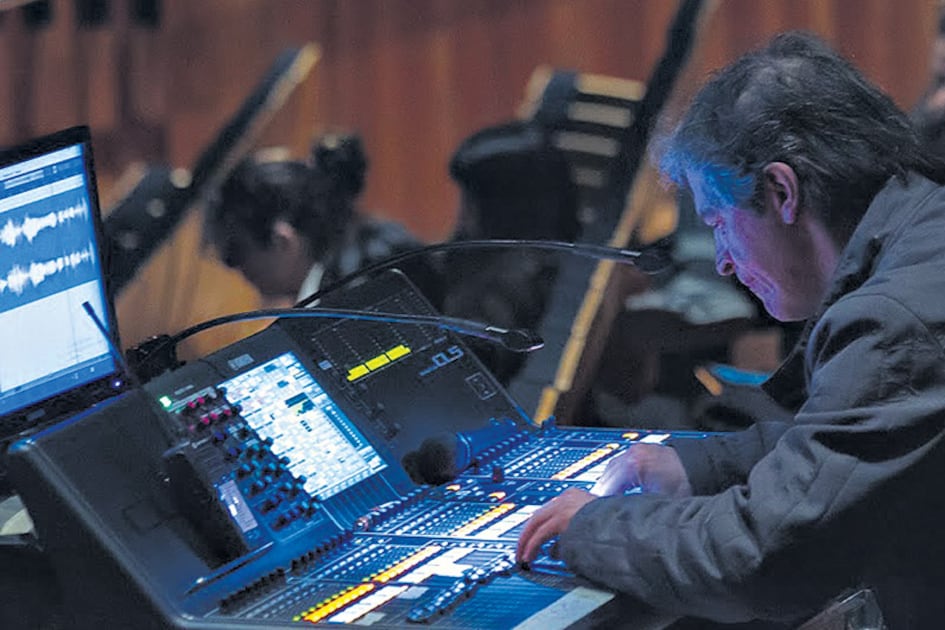 Las intervenciones en este festival interpelan el concepto de discurso y lenguaje.