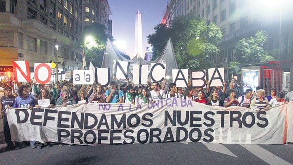 Los manifestantes reunieron alrededor de cinco cuadras de extensión de la columna.