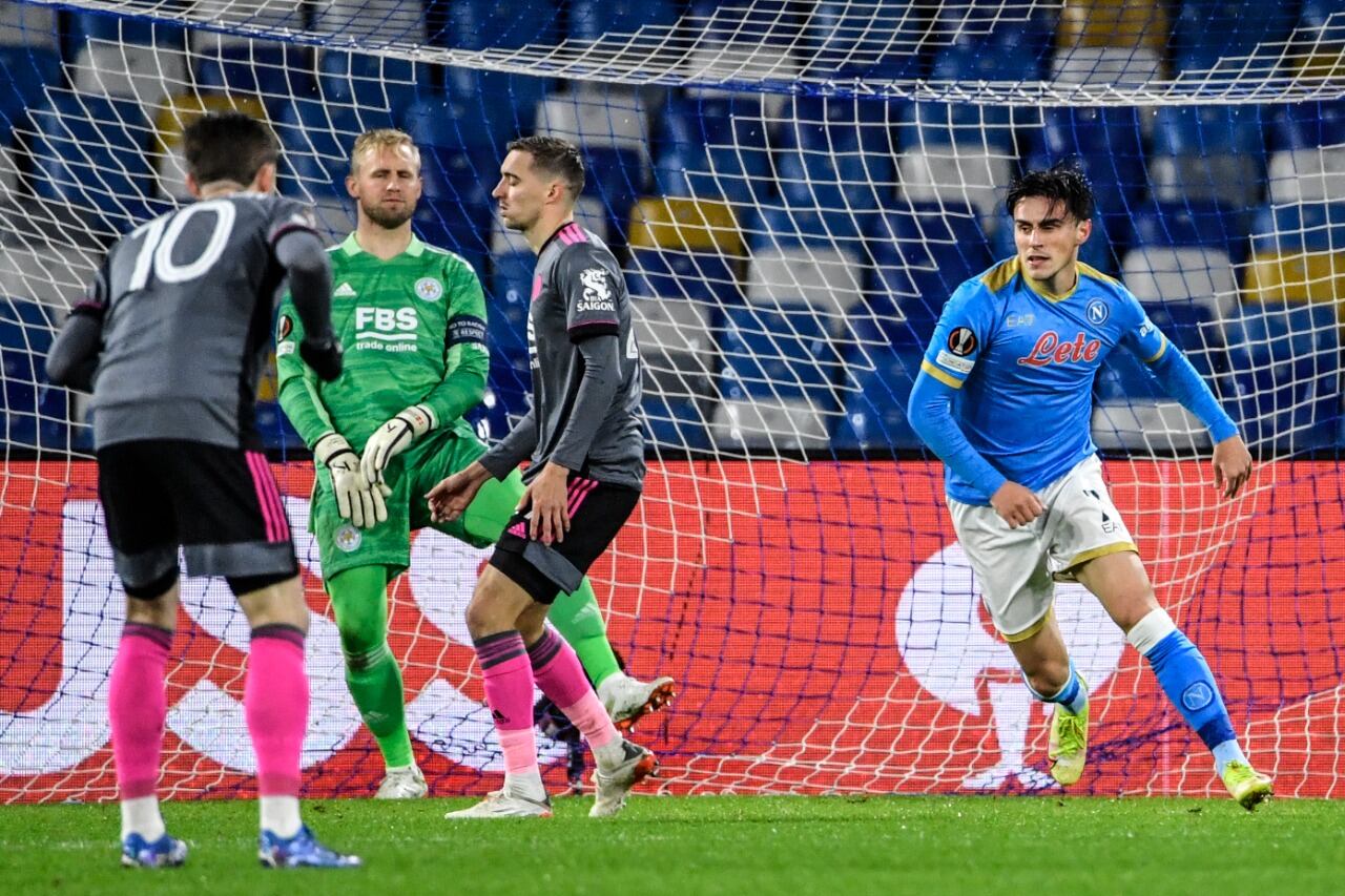 Elmas celebra el tercer gol de los napolitanos