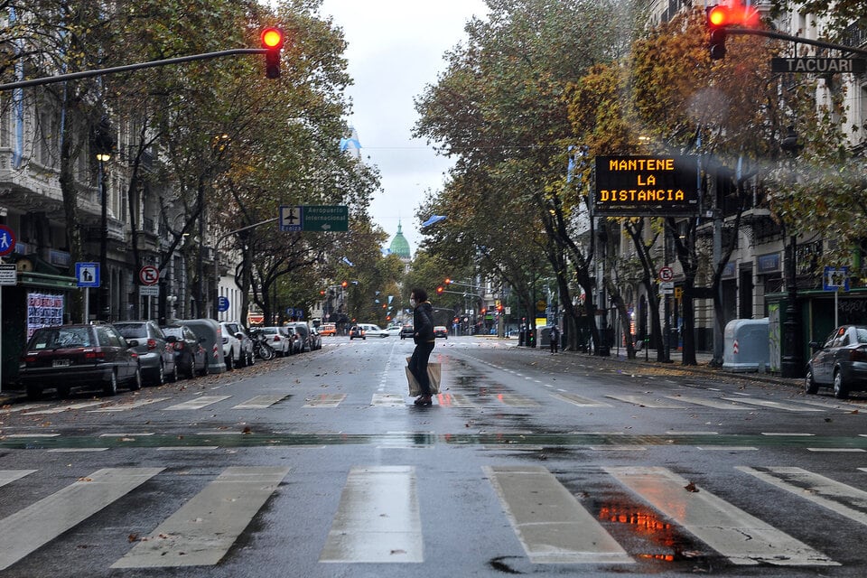 La Capital Federal y la provincia de Buenos Aires bajo alerta amarilla por tormentas. Imagen: Enrique García Medina.