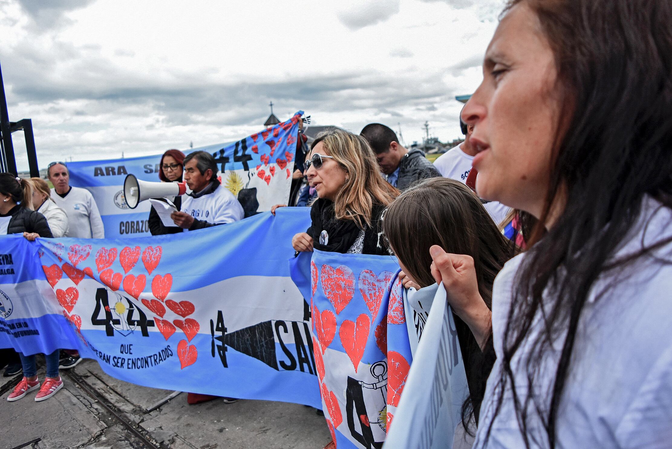 Familiares del ARA San Juan reclaman justicia por los 44 tripulantes.