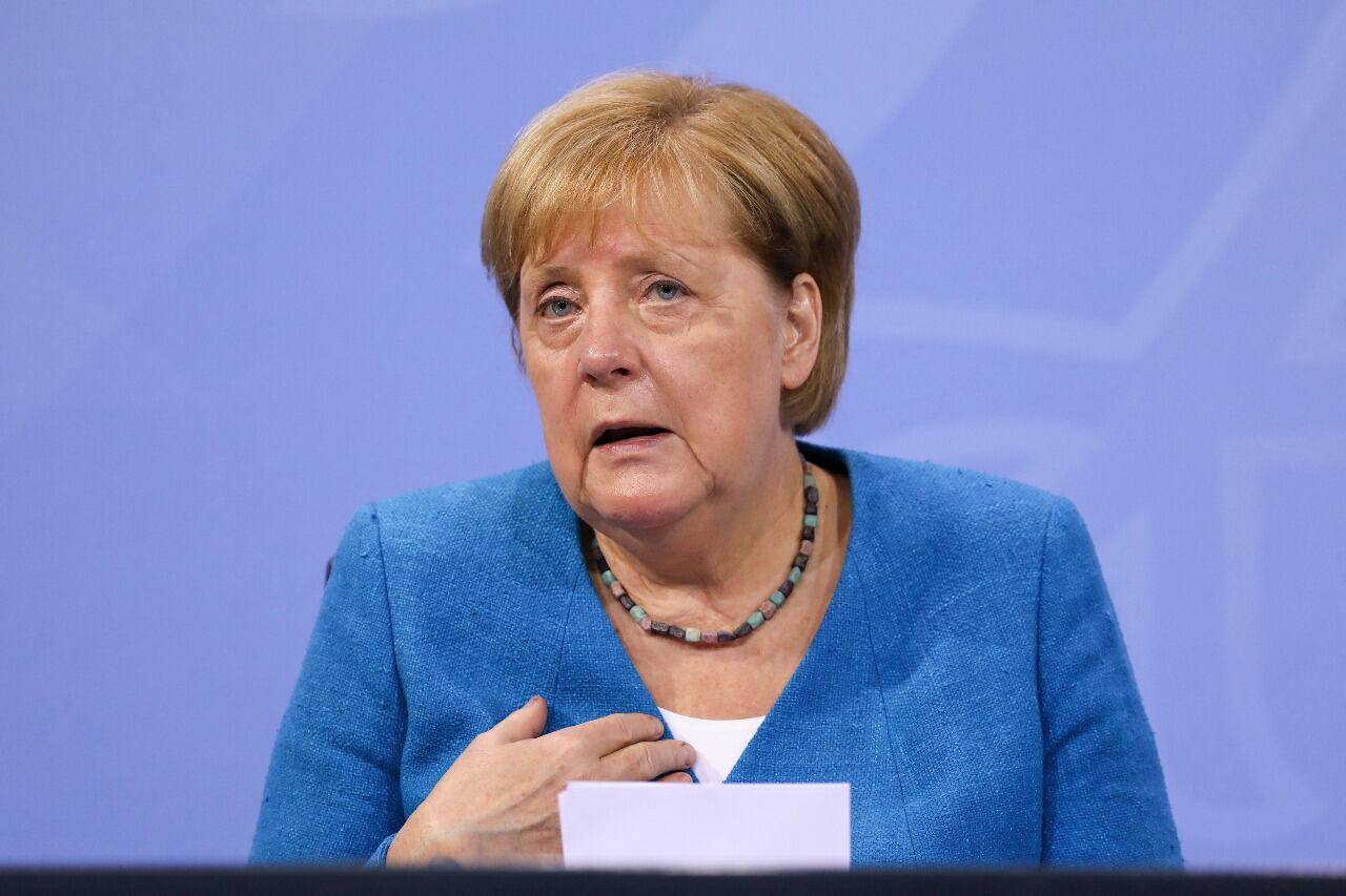 "Siempre dijimos que nos quedaríamos si los estadounidenses se quedaban", planteó Merkel.