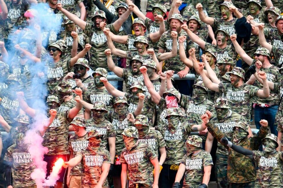 Los hinchas del Dínamo Dresde, de la segunda alemana, tienen vínculos con la extrema derecha.