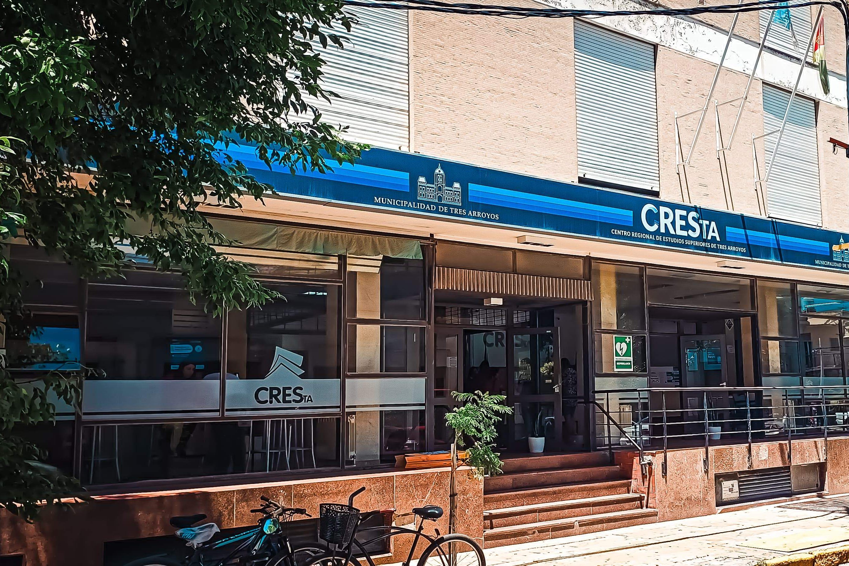 El Centro Regional de Educación Superior de Tres Arroyos.