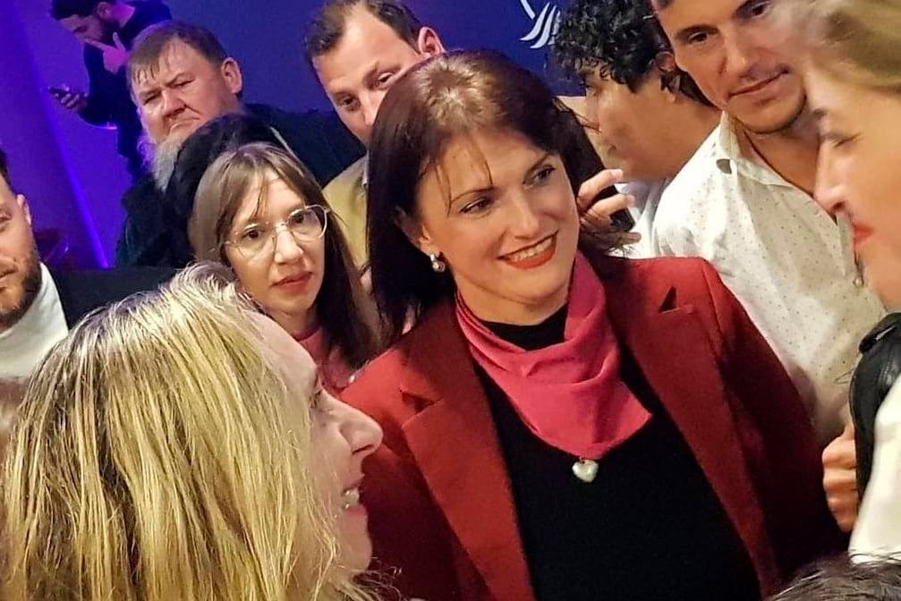 La concejal de Misiones por La Libertad Avanza, Patricia Buckmayer, pidió disculpas tras haber reivindicado el terrorismo de Estado
