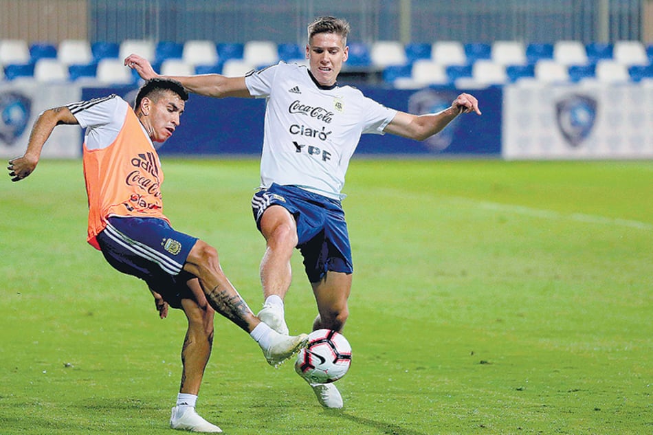 La Selección se entrenó en Arabia Saudita a la espera del amistoso de hoy ante Irak.