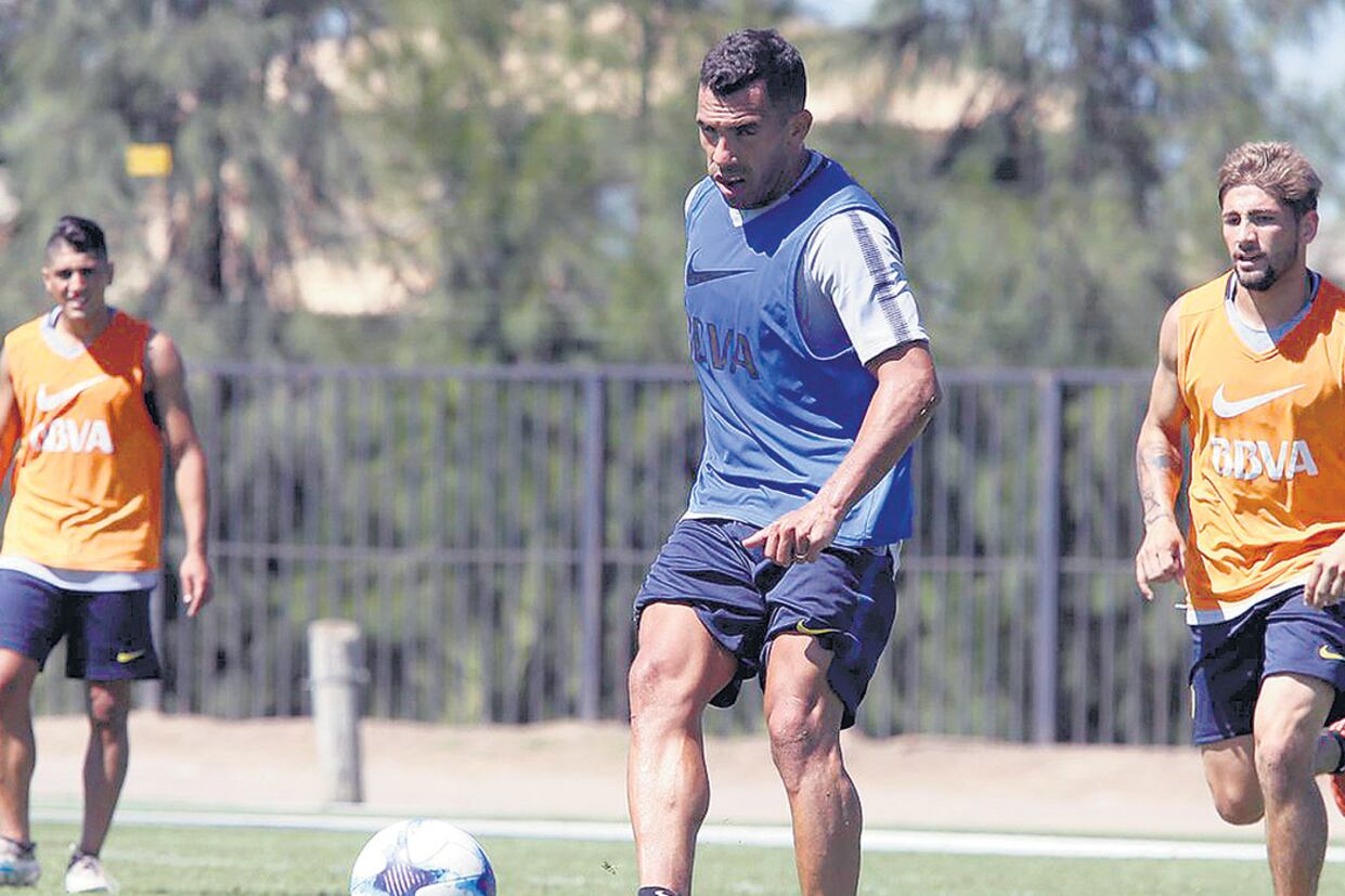 Aunque no firmó su contrato, Tevez trabaja en Los Cardales a las órdenes de Guillermo.