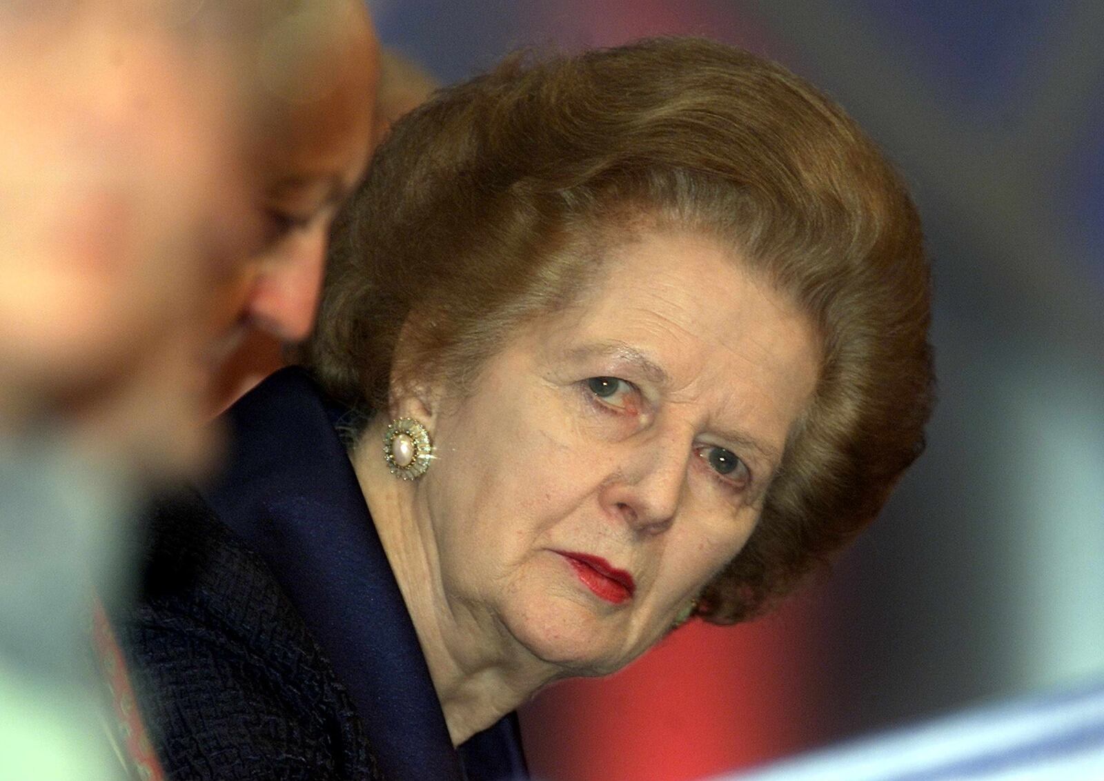 Margaret Tatcher quedó al frente del conservadurismo británico el 11 de febrero de 1975.