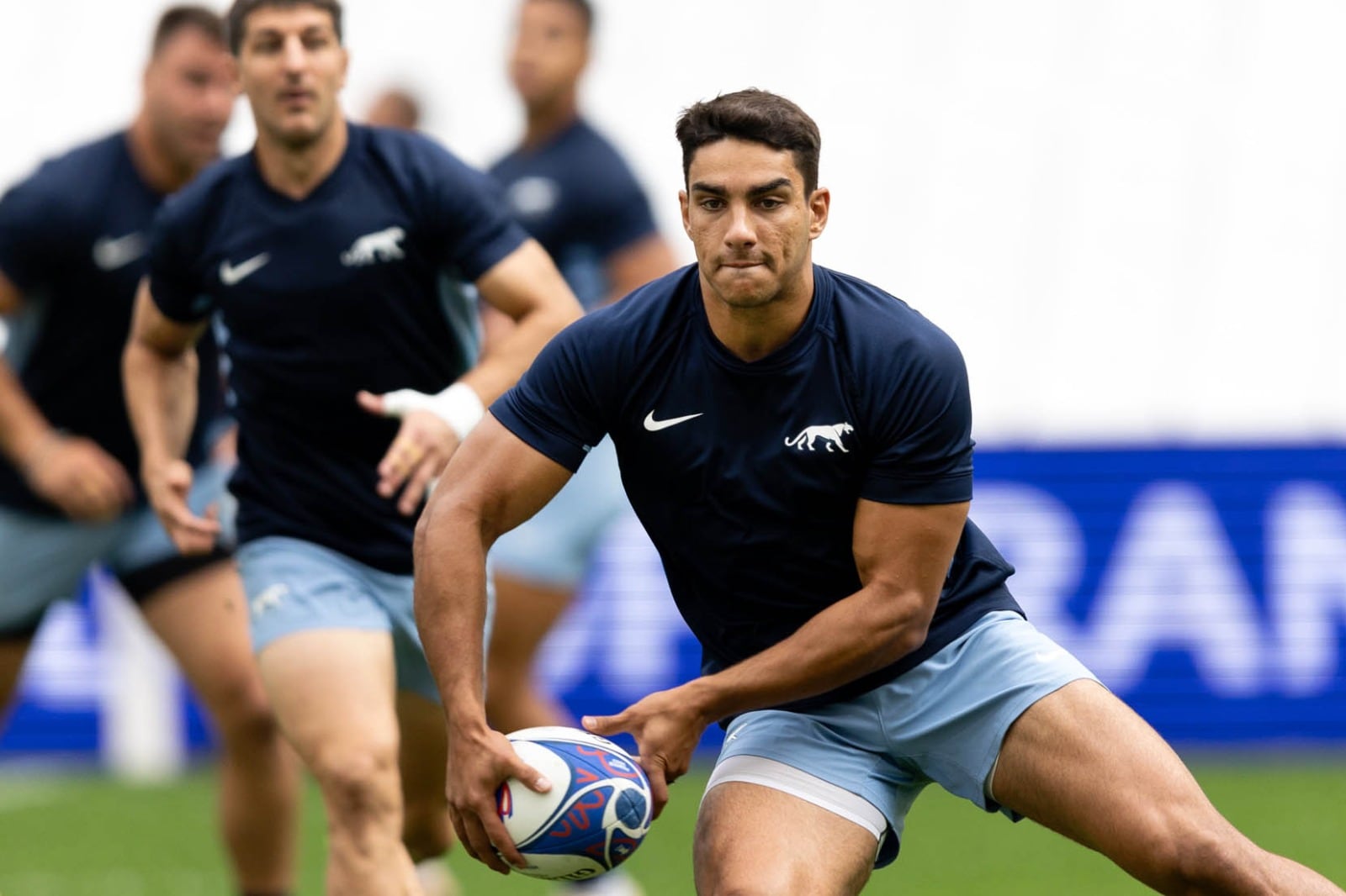 Los Pumas se entrenaron en el estadio de Olympique
