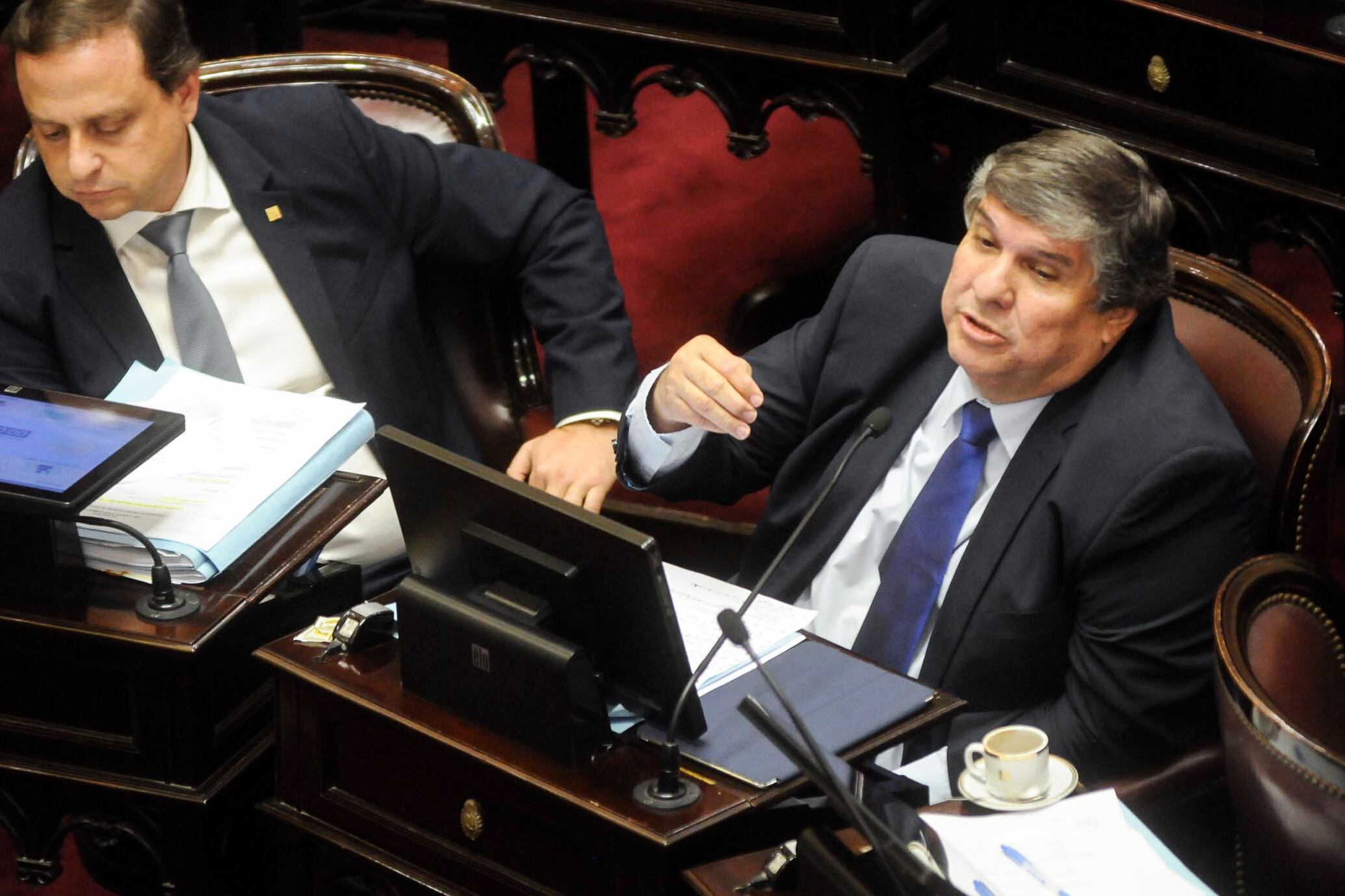 El Presidente del bloque del Frente de Todos, José Mayans, en el recinto.