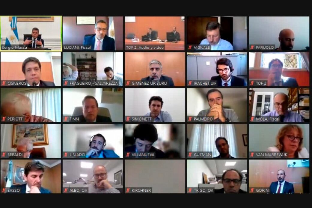 Massa declaró por Zoom, desde su oficina en el Congreso.