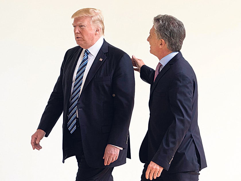 El Gobierno celebró, días atrás, el buen trato que Macri recibió de Donald Trump. Pero “negocios son negocios”.