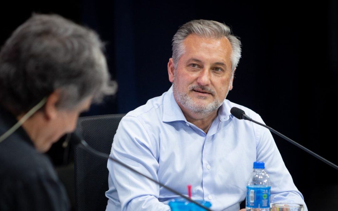 "De nada sirve debilitar a un gobernador propio con el que ganamos la provincia después de doce años de socialismo", plantea Marcelo Lewandowski.