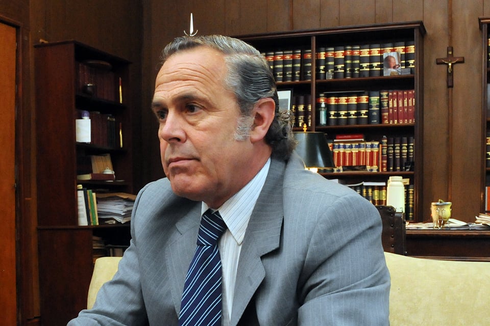 Carlso Villafuerte Ruzo fue cuestionado por su desempeño en distintas causas. 