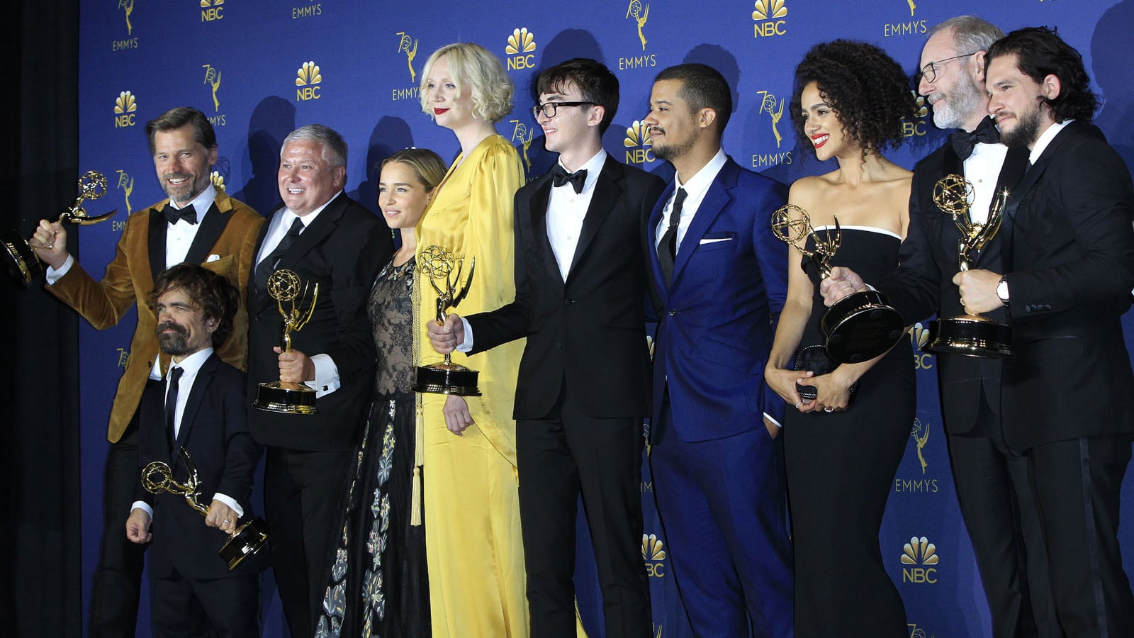 El elenco de Game of Thrones, gran ganadora de la noche de los Emmy.