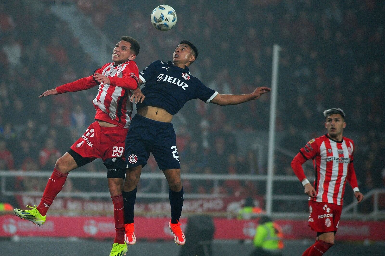 En Avellaneda sobraron situaciones pero faltó el gol.