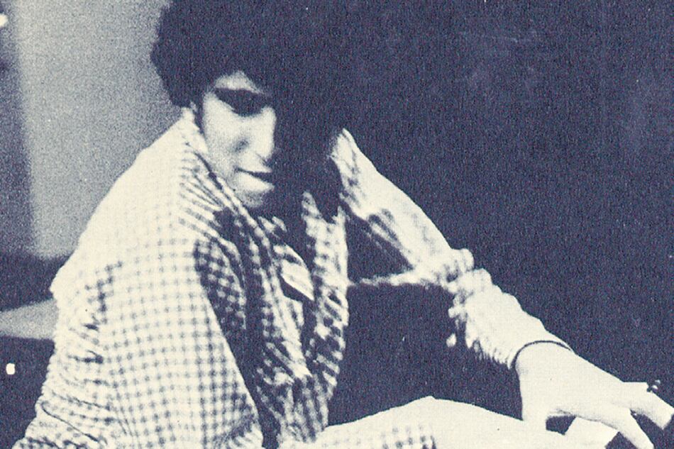 CON 17 AÑOS DESDE LA CONTRATAPA DEL DISCO DE RAÍCES