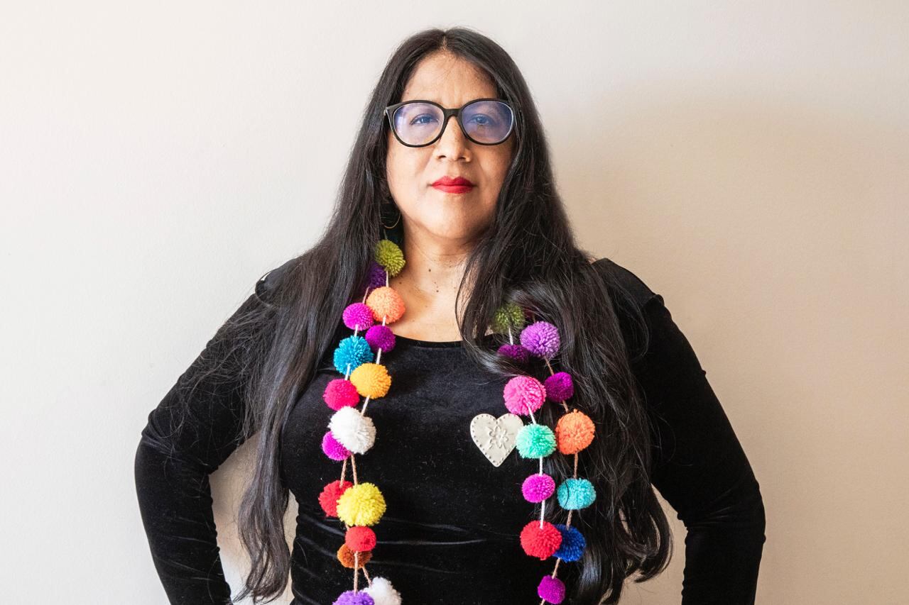 Finalista del Booker Prize, la escritora peruana vuelve a la ficción con la historia de una política de izquierda víctima de un lawfare.