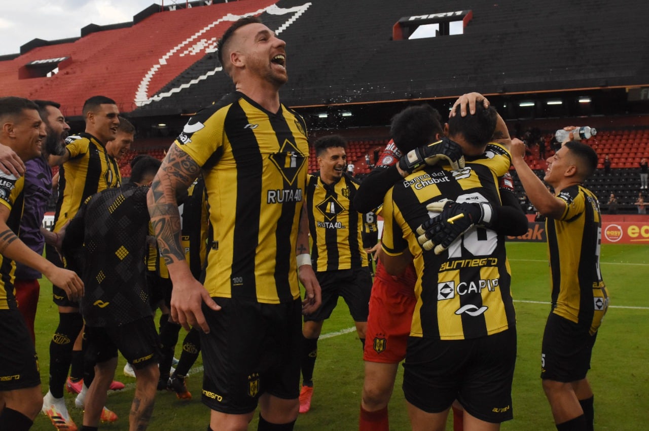 El festejo de los jugadores de Madryn