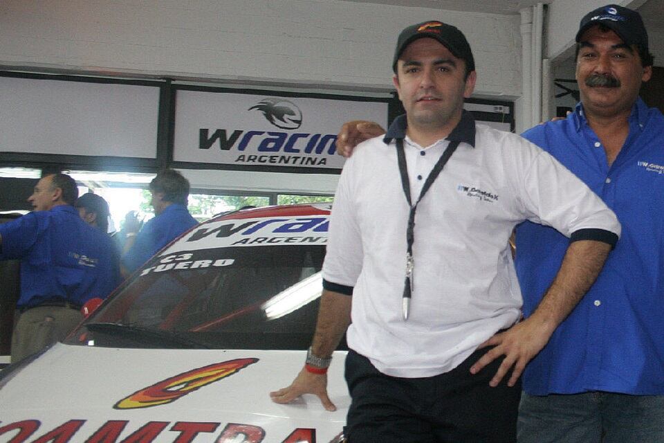 Tuero, en tiempos en que competía en el TC 2000.