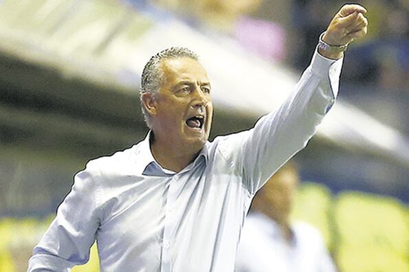 “El resultado nos aleja, pero mientras las matemáticas nos den, seguiremos luchando”, dijo Alfaro.