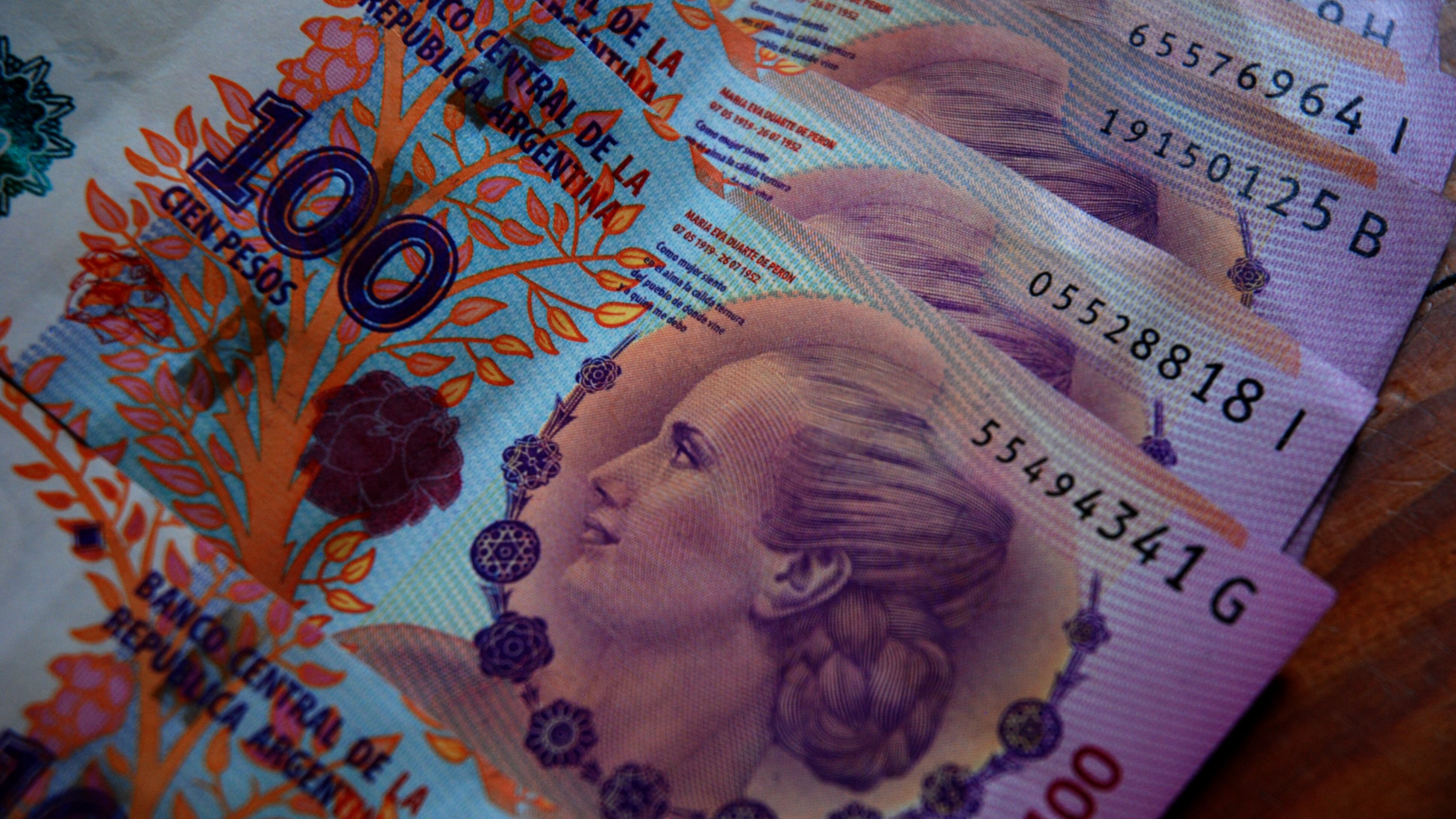 Las llamadas Fintech cobran intereses y cargos que se ubican en torno al 600 por ciento.