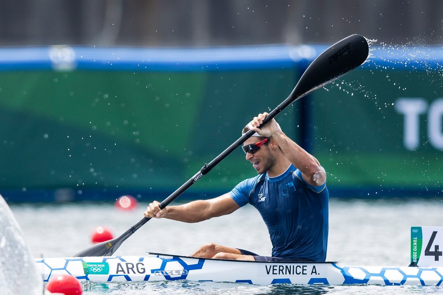 Agustín Vernice dio la nota al meterse en la final de canotaje